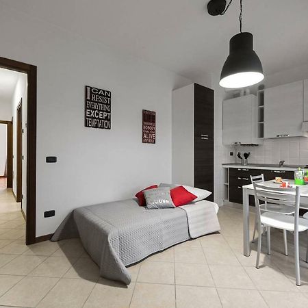 Ferienwohnung Ortaglia A3 Torri Del Benaco Exterior foto