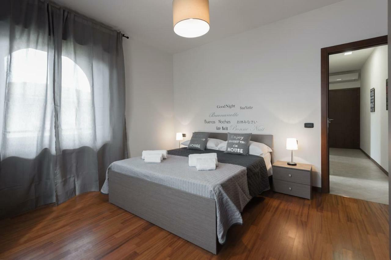 Ferienwohnung Ortaglia A3 Torri Del Benaco Exterior foto